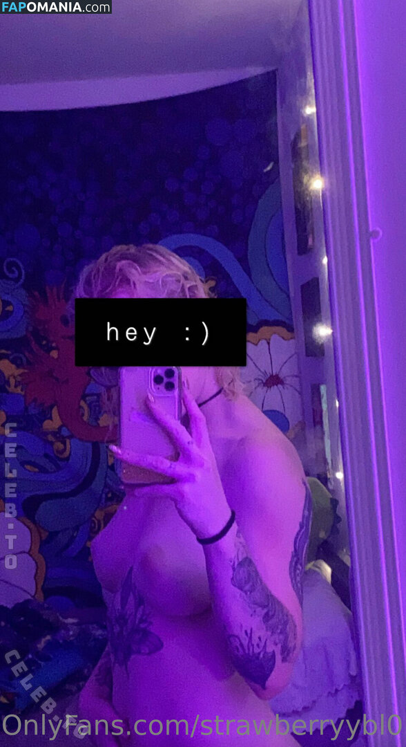 Strawberryybl0nde / yungtrashangel Naken OnlyFans  Läckta Foto #1