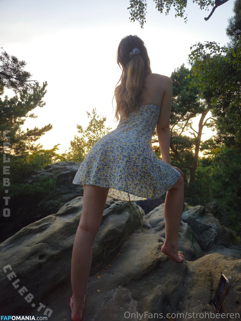 strohbeeren Naken OnlyFans  Läckta Foto #3