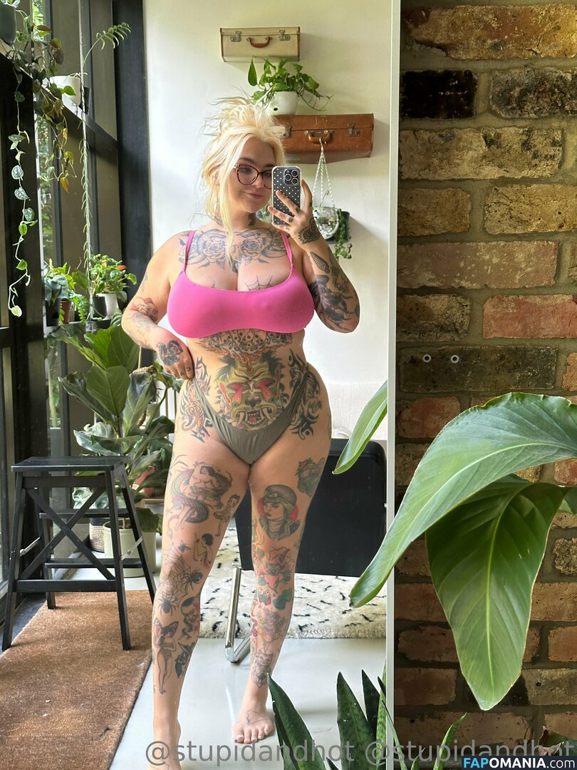 krispypinaham / stupiderandhotter Naken OnlyFans  Läckta Foto #6