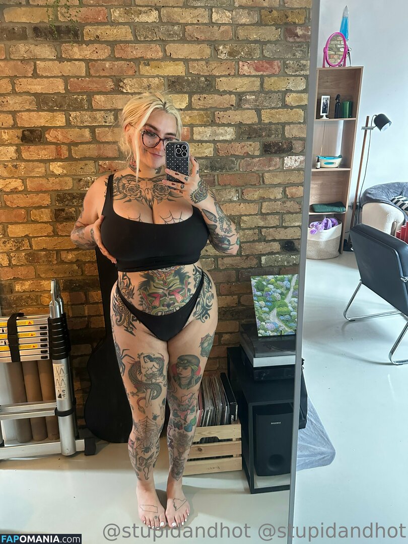 krispypinaham / stupiderandhotter Naken OnlyFans  Läckta Foto #7