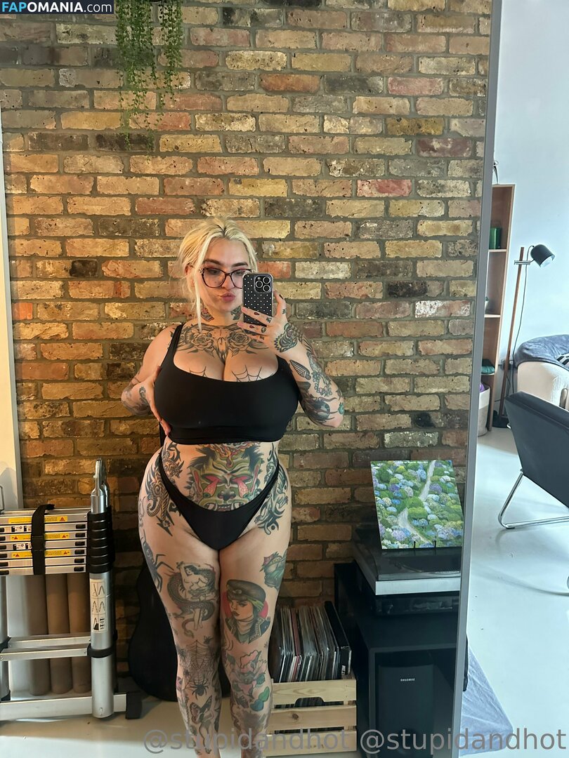 krispypinaham / stupiderandhotter Naken OnlyFans  Läckta Foto #8