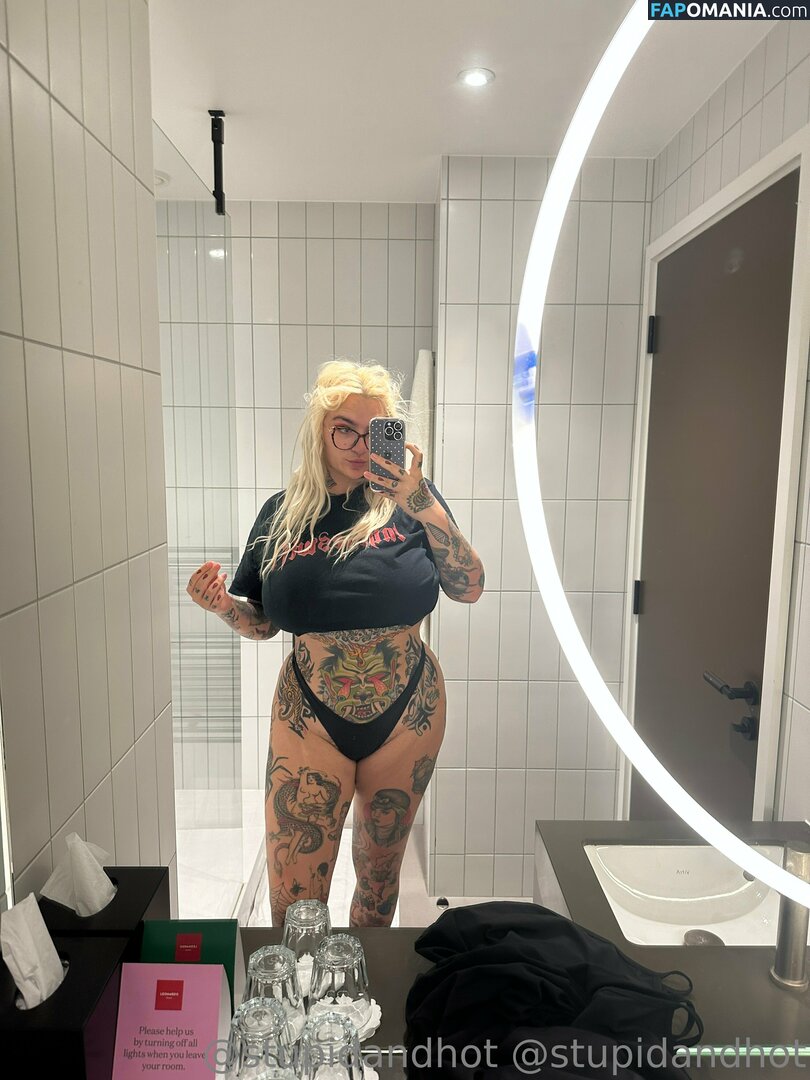 krispypinaham / stupiderandhotter Naken OnlyFans  Läckta Foto #9