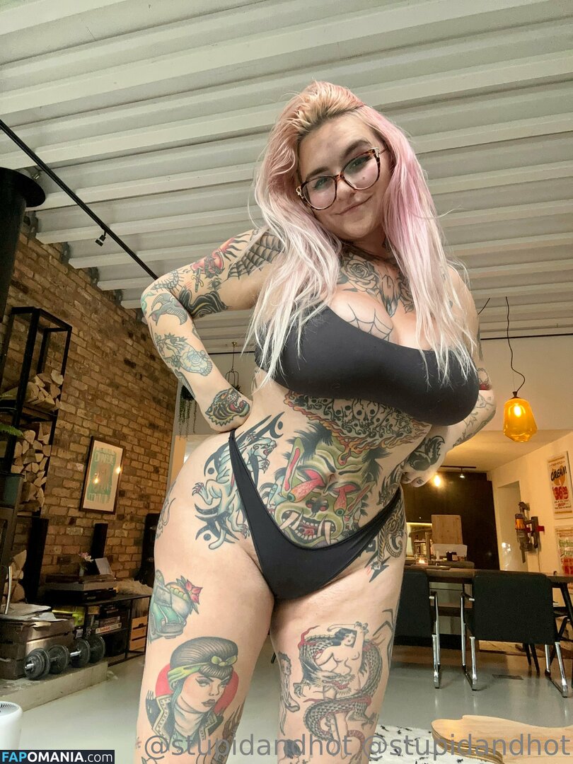 krispypinaham / stupiderandhotter Naken OnlyFans  Läckta Foto #27
