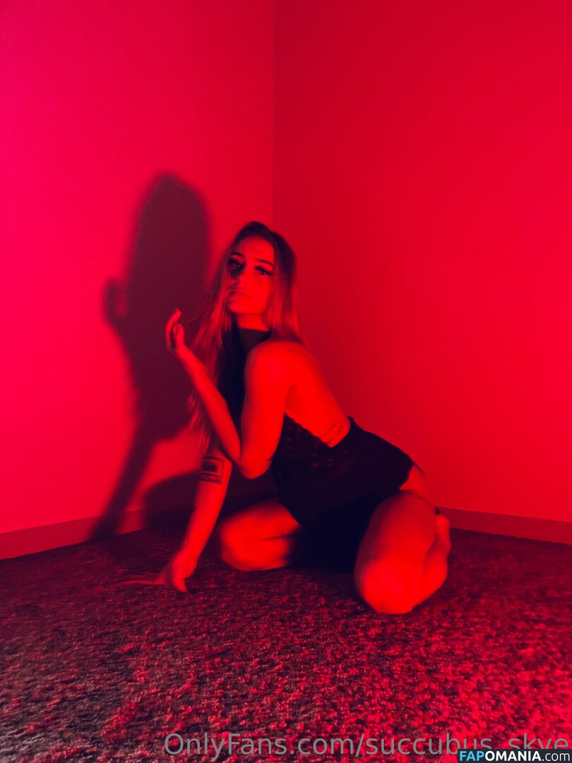 Iheartharlss / Succubus_skye / https: / susbaby1 Naken OnlyFans  Läckta Foto #1