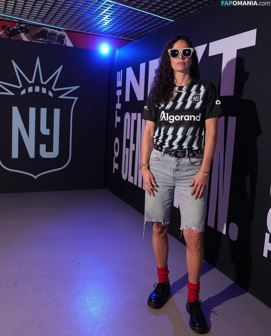 Sue Bird / WNBA Player / https: / s10bird / sbird10 Naken OnlyFans  Läckta Foto #13