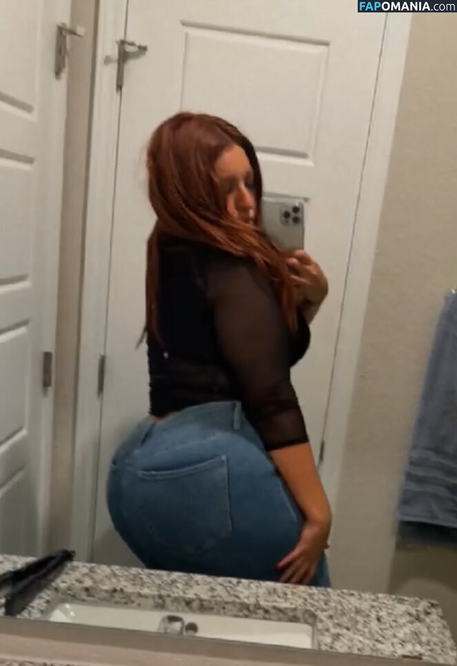 sue012 / sue012_ Naken OnlyFans  Läckta Foto #2