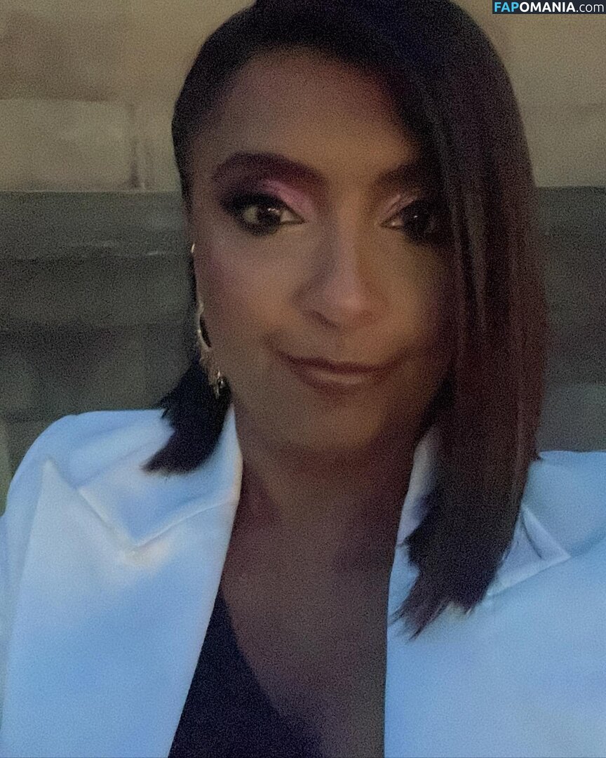 Sunetra Sarker Naken OnlyFans  Läckta Foto #16