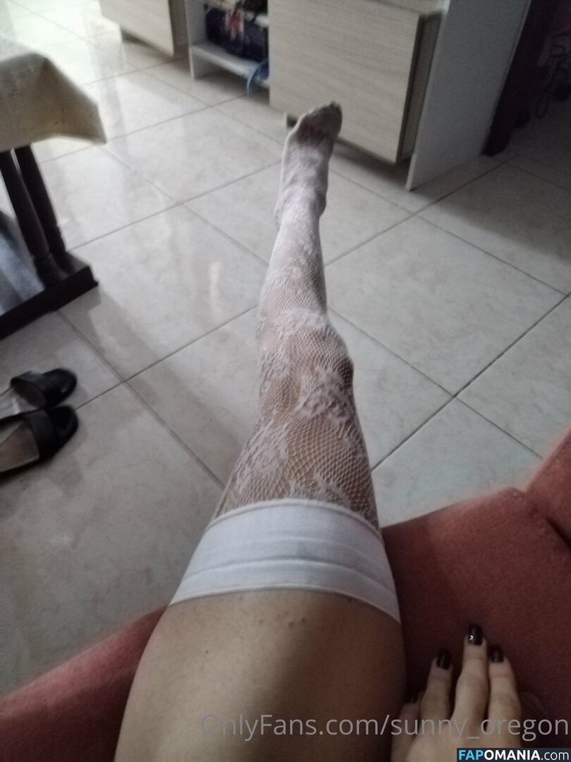 sunny_oregon / sunnystabs Naken OnlyFans  Läckta Foto #1
