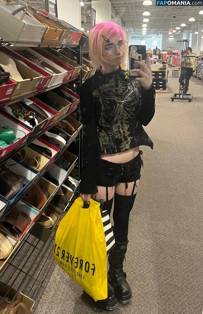 Sushiflavoredmilk / sushiflvredmilk Naken OnlyFans  Läckta Foto #9