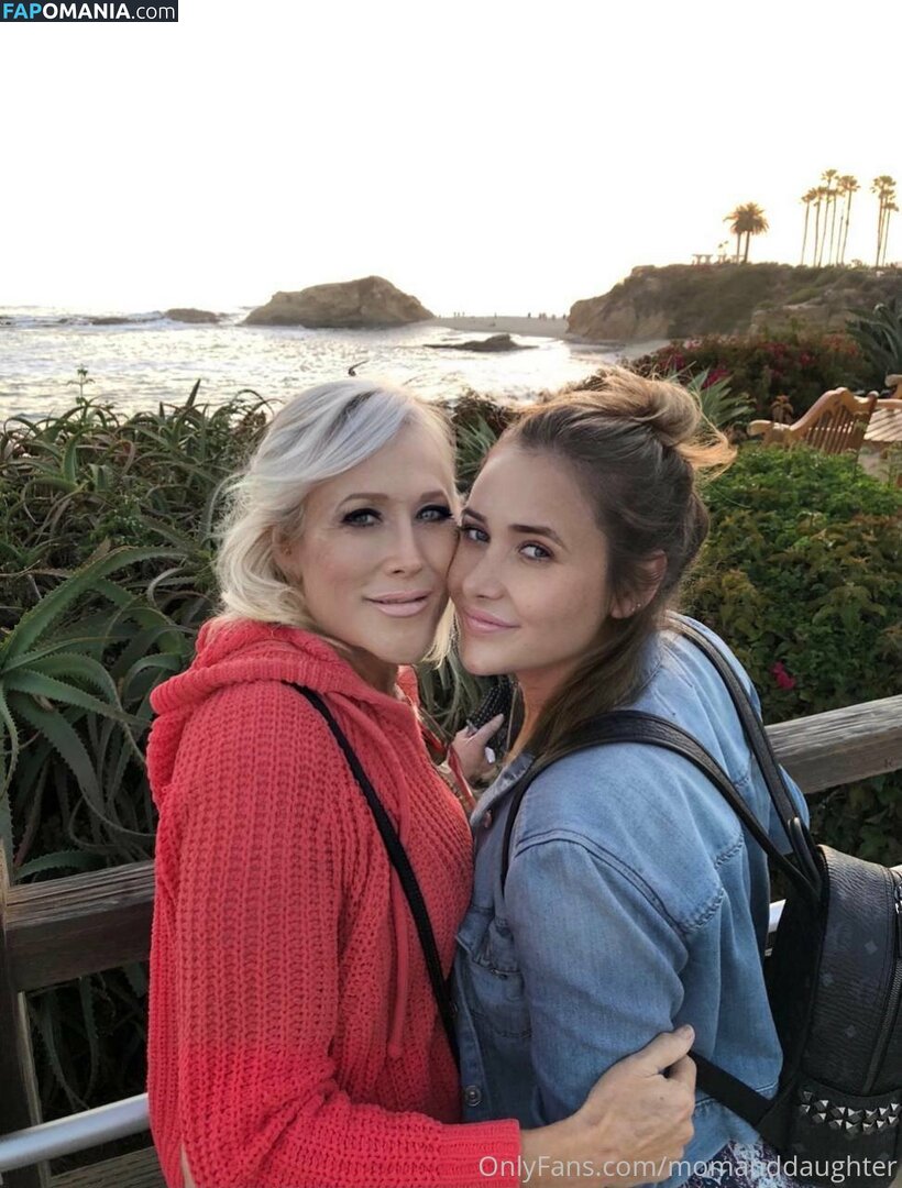 suzieandhannah / suzieandhannahfree Naken OnlyFans  Läckta Foto #7