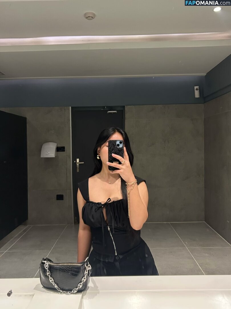 Swastika / raiswastikaa Naken OnlyFans  Läckta Foto #9