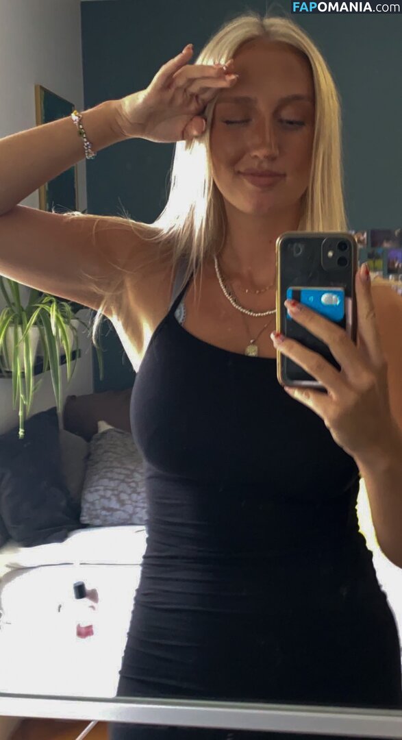 Swedish Girls / alexandratsolakidis / beautifulgirlsofsweden Naken OnlyFans  Läckta Foto #3