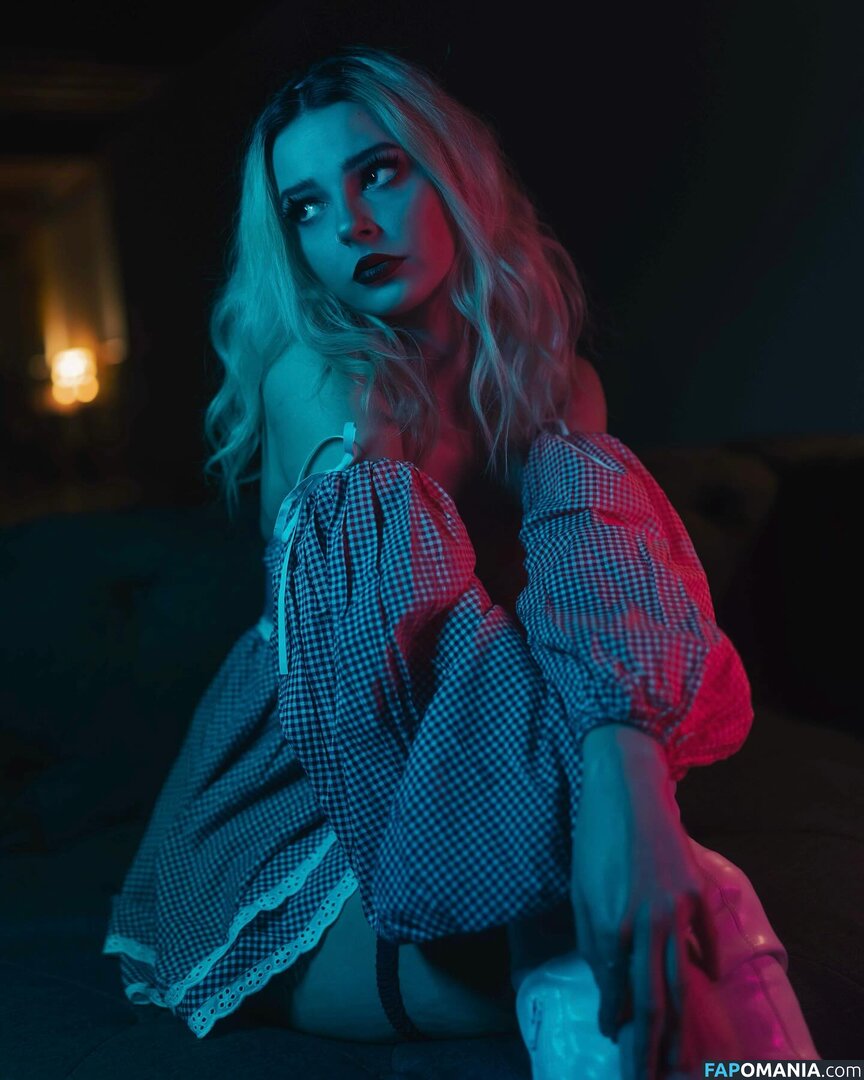 Sweetdistortion / sasha_simple Naken OnlyFans  Läckta Foto #6