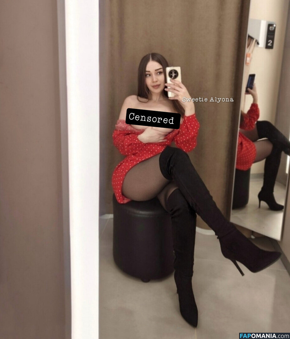 sweetie_alyona_free Naken OnlyFans  Läckta Foto #2
