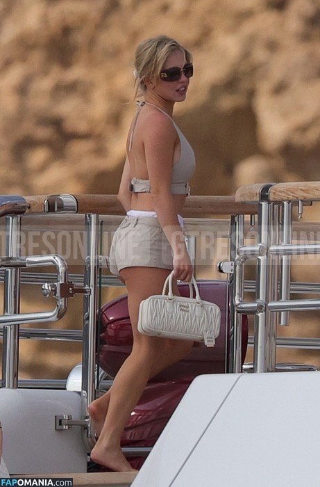 Sydney Sweeney Naken Läckta Foto #102
