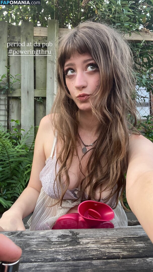 sylvaella23 / syvaella23 Naken OnlyFans  Läckta Foto #1