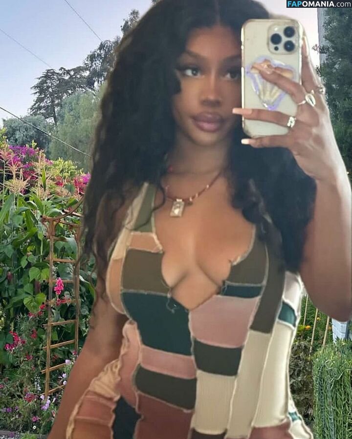 SZA / Solana Rowe / thejad3x Naken OnlyFans  Läckta Foto #51