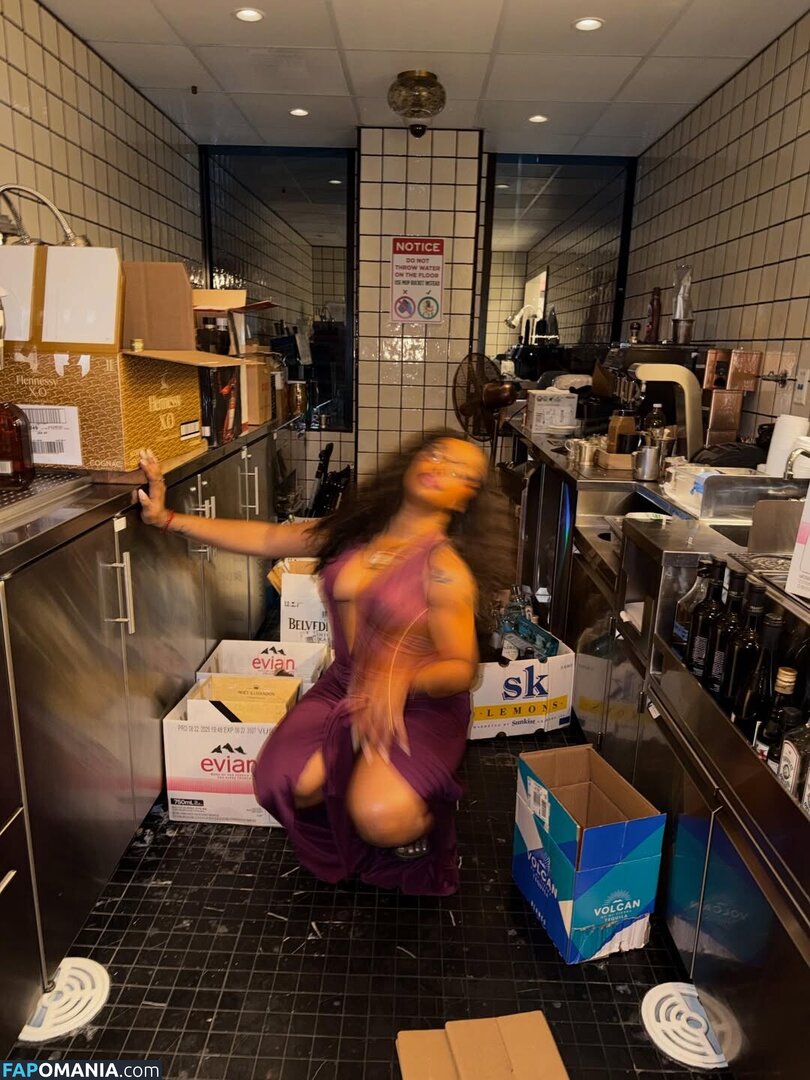 SZA / Solana Rowe / thejad3x Naken OnlyFans  Läckta Foto #234