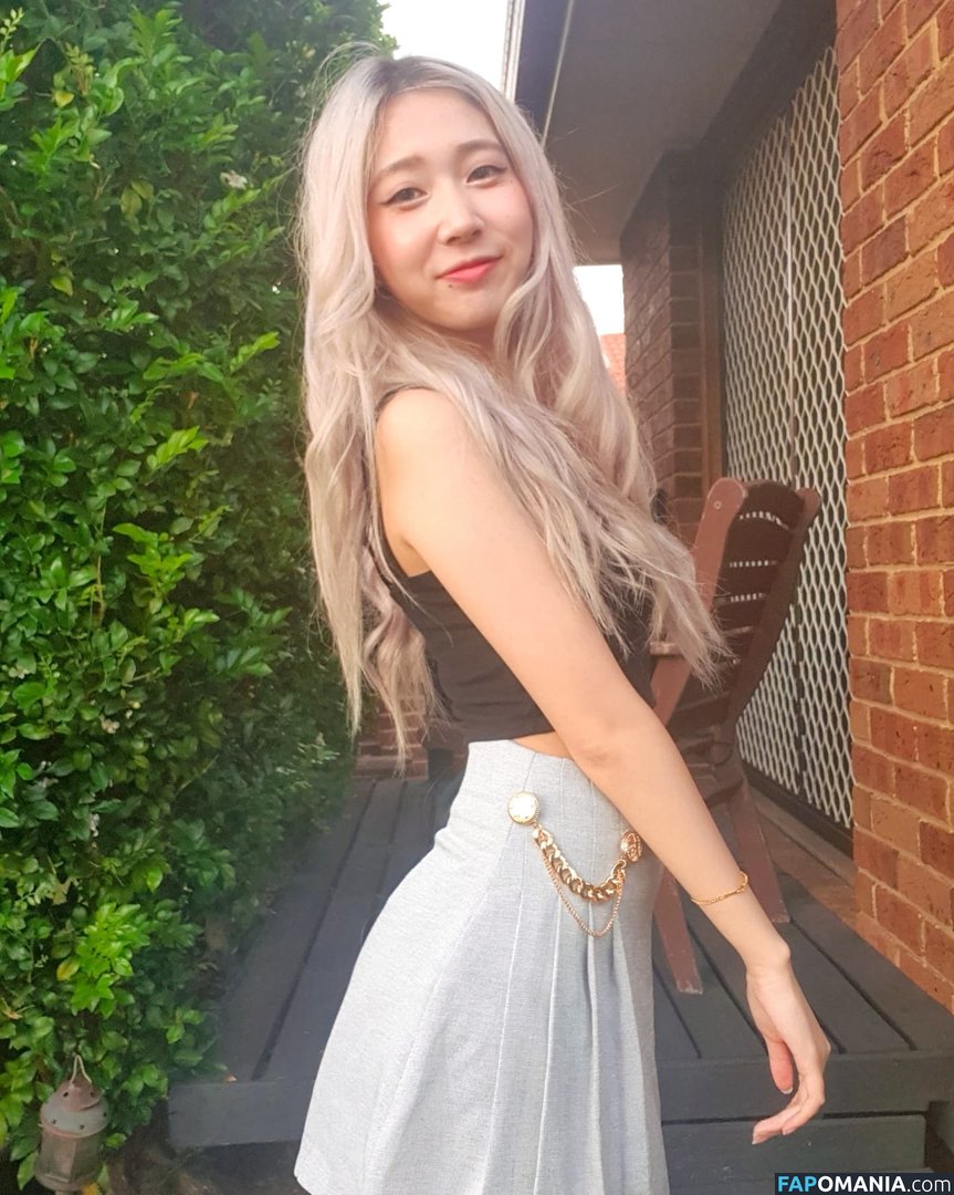 T10Nat / ten_against Naken OnlyFans  Läckta Foto #2