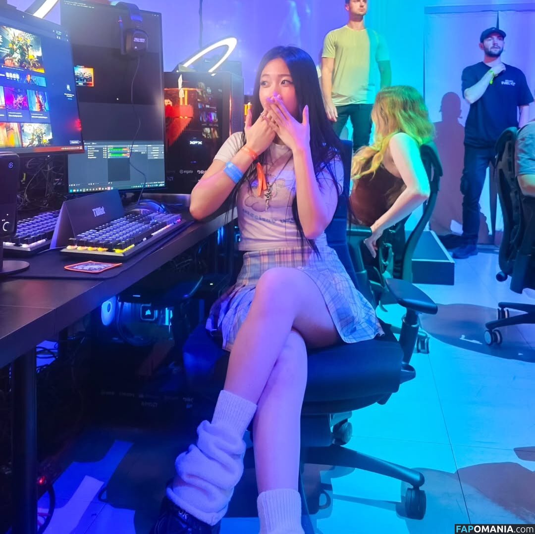 T10Nat / ten_against Naken OnlyFans  Läckta Foto #40