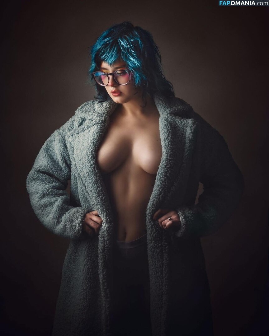 Bludegar / Tabatha Pacer / tabathapacer Naken OnlyFans  Läckta Foto #5