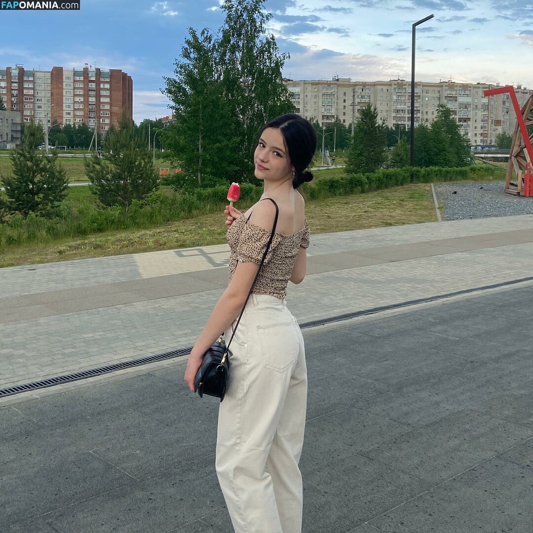 Tanya ASMR / vertany_ Naken OnlyFans  Läckta Foto #7