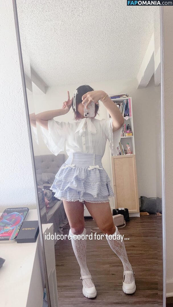 Reina / reina.xo / tarantunya / yousoromi Naken OnlyFans  Läckta Foto #12