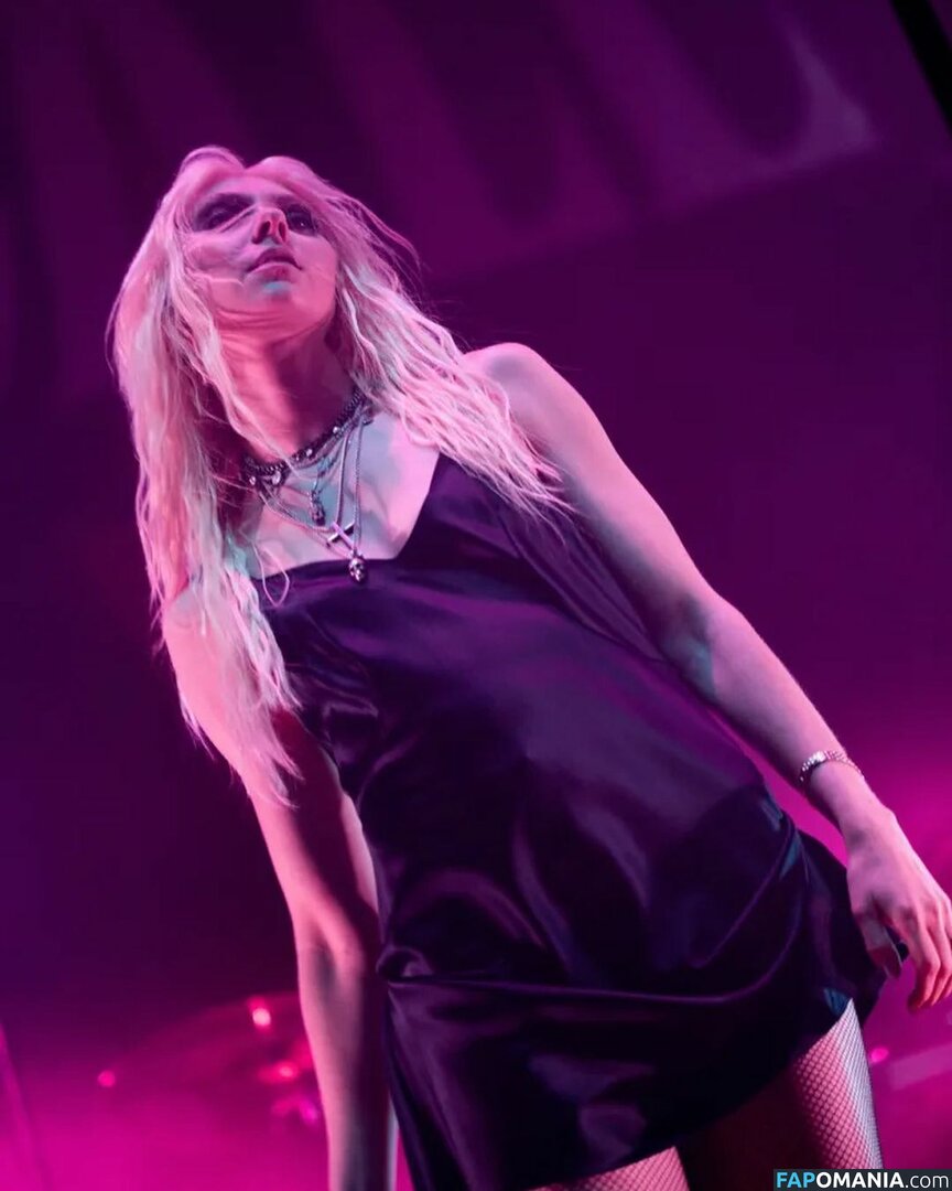 Taylor Momsen / aryelsoul / taylormomsen Naken OnlyFans  Läckta Foto #367