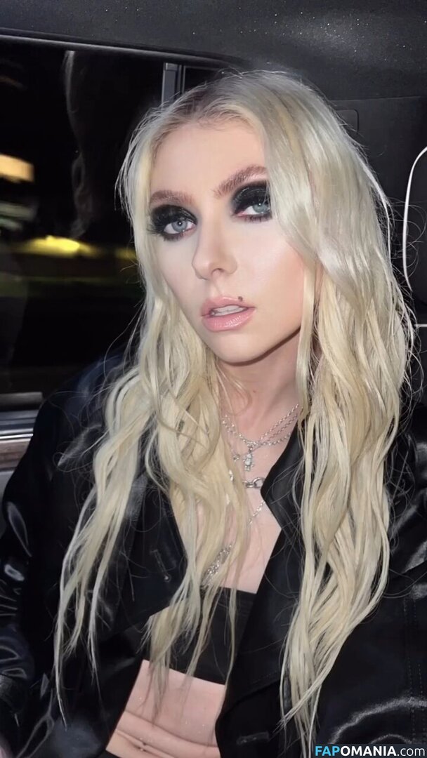 Taylor Momsen / aryelsoul / taylormomsen Naken OnlyFans  Läckta Foto #701