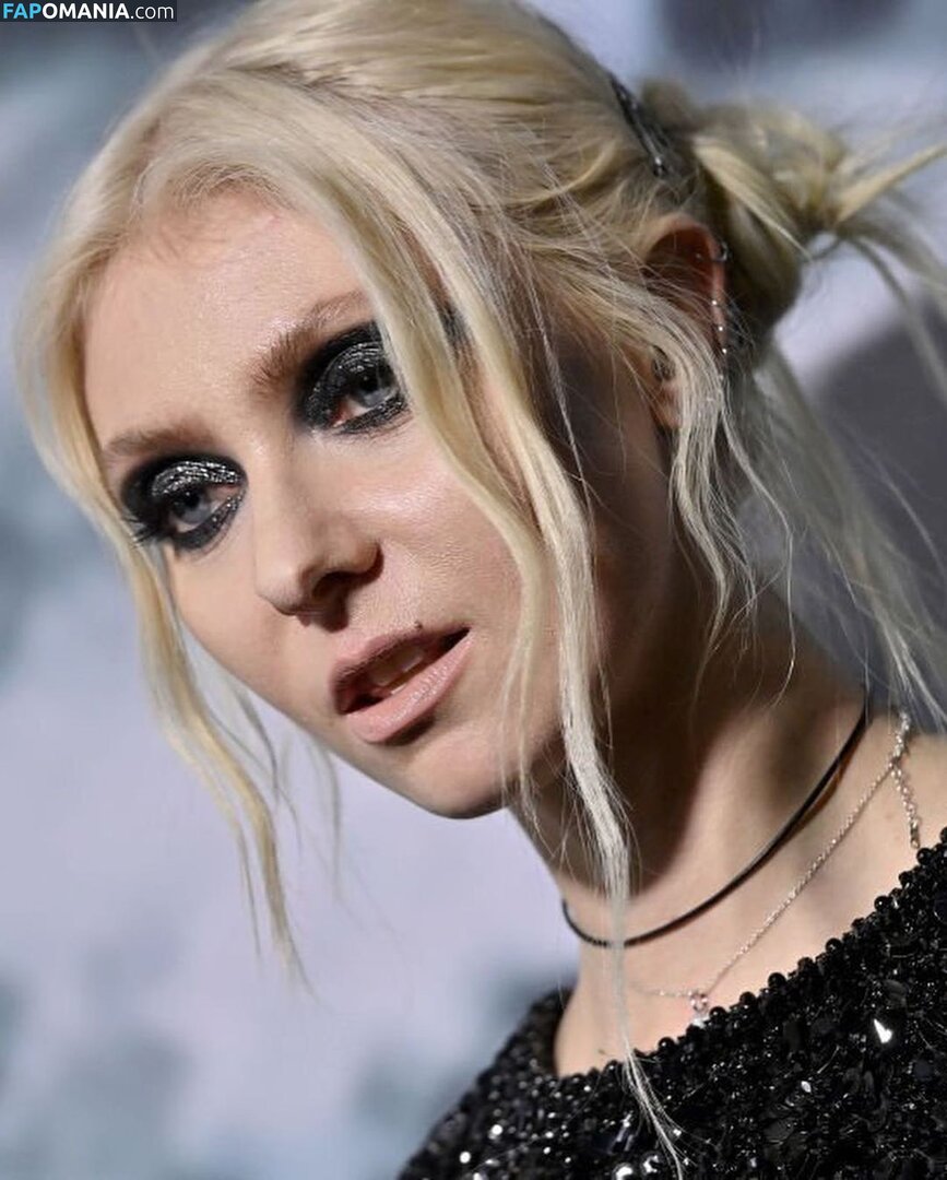 Taylor Momsen / aryelsoul / taylormomsen Naken OnlyFans  Läckta Foto #706