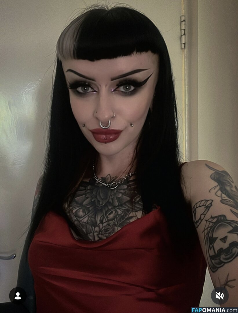 ThatLivingDeadGxrl Naken OnlyFans  Läckta Foto #2