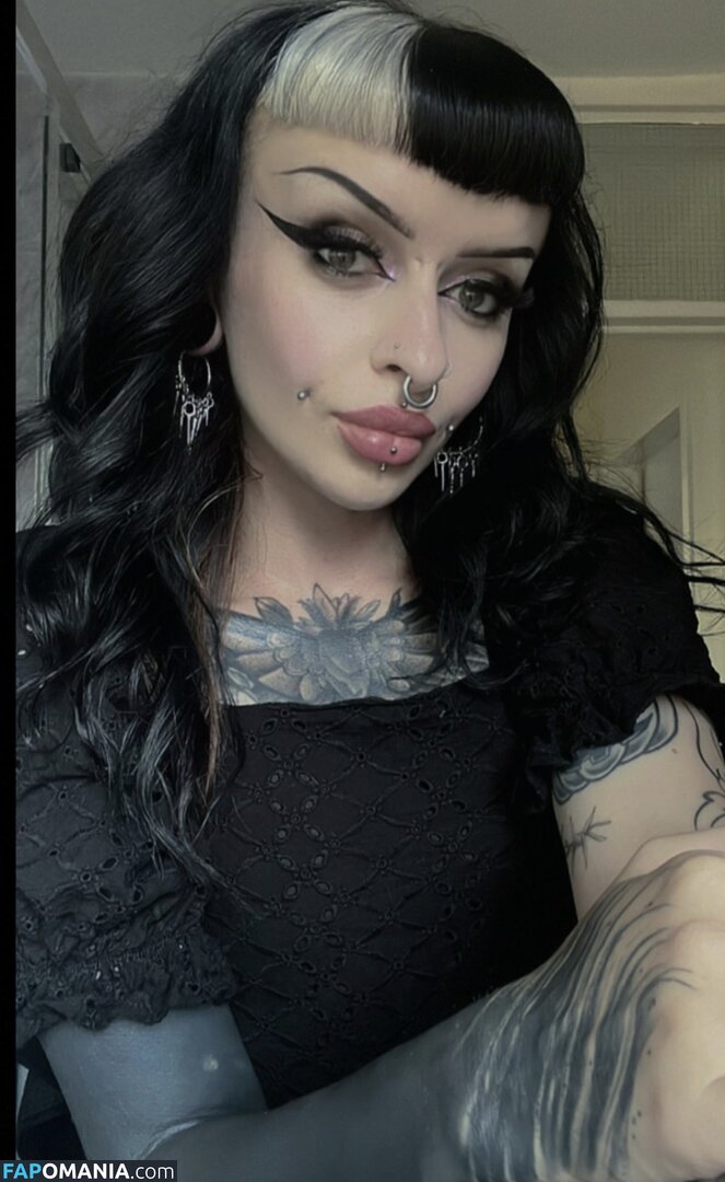 ThatLivingDeadGxrl Naken OnlyFans  Läckta Foto #3