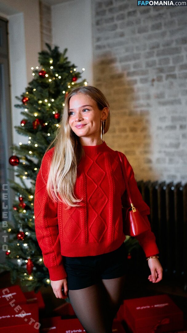 Thatsvroni Naken OnlyFans  Läckta Foto #16