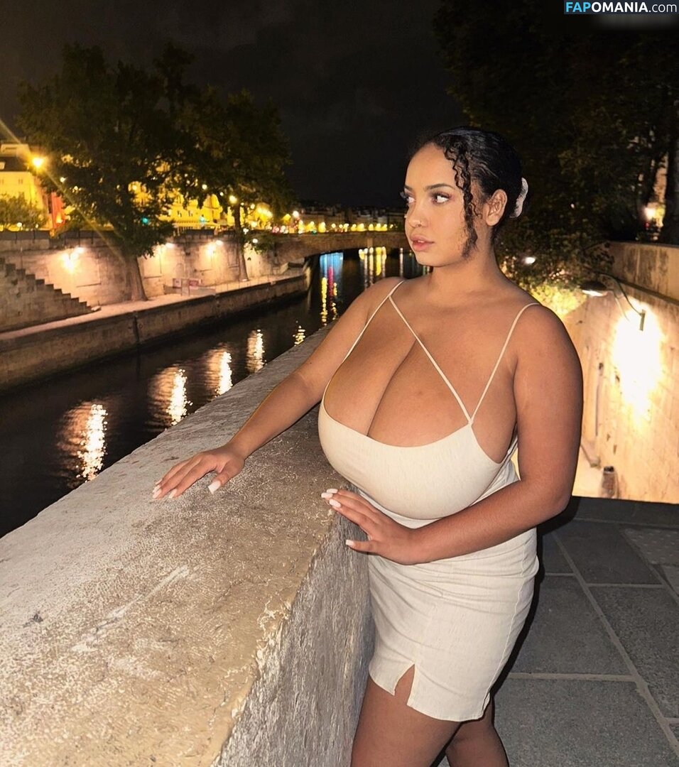 girlinred / thegirlinred0 Naken OnlyFans  Läckta Foto #159
