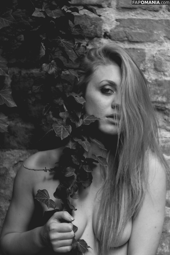 TheGoldenGirl / igoldengirl Naken OnlyFans  Läckta Foto #2