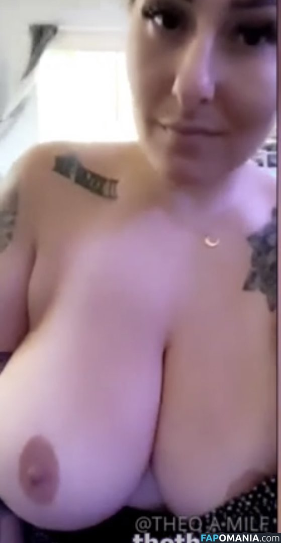 Inkedmamiii / Theoamilf / inkedmamii / theoamilfy Naken OnlyFans  Läckta Foto #2