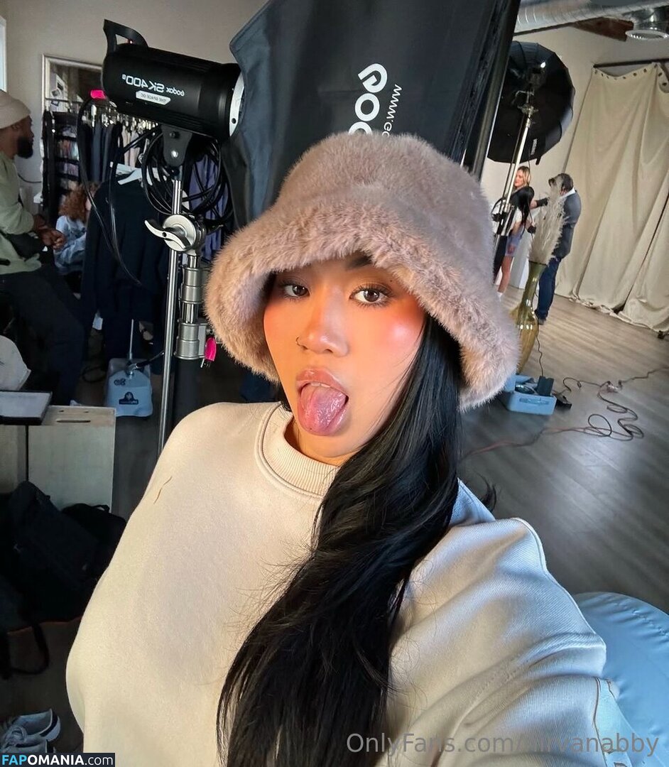 nirvanabby / theonlyyennii Naken OnlyFans  Läckta Foto #1