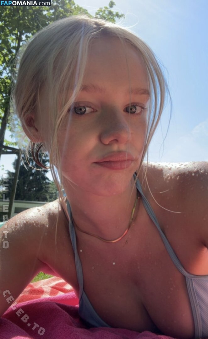 Thesi.Sophie / thesisophie Naken OnlyFans  Läckta Foto #8
