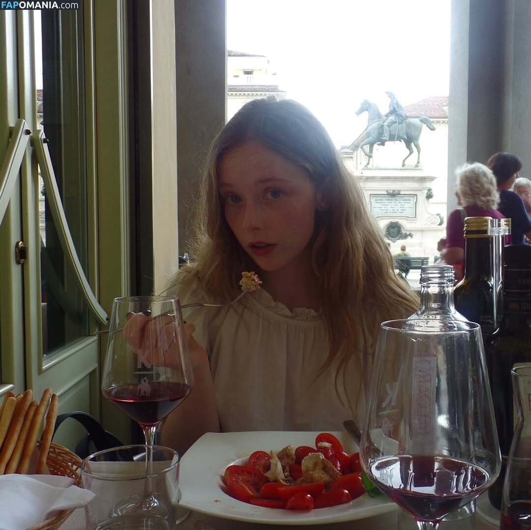 SuzieSon / charlieisomething / mymotherfvckedmickjagger / thestrawberrybutcher Naken OnlyFans  Läckta Foto #15
