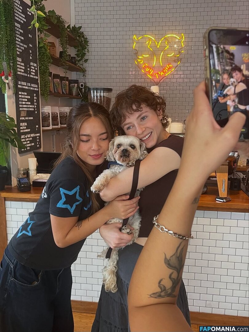 Thomasin Mckenzie / mackzjoness / thomasin.mckenzie Naken OnlyFans  Läckta Foto #34