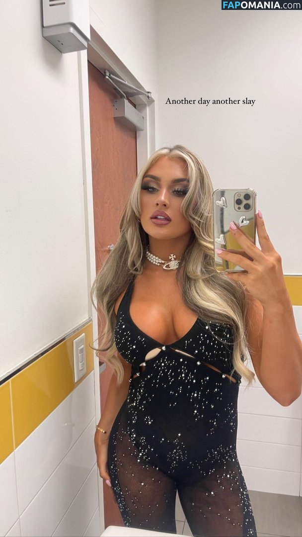 Tiffany Stratton / tiffanywwe / tiffstrattonwwe Naken OnlyFans  Läckta Foto #56