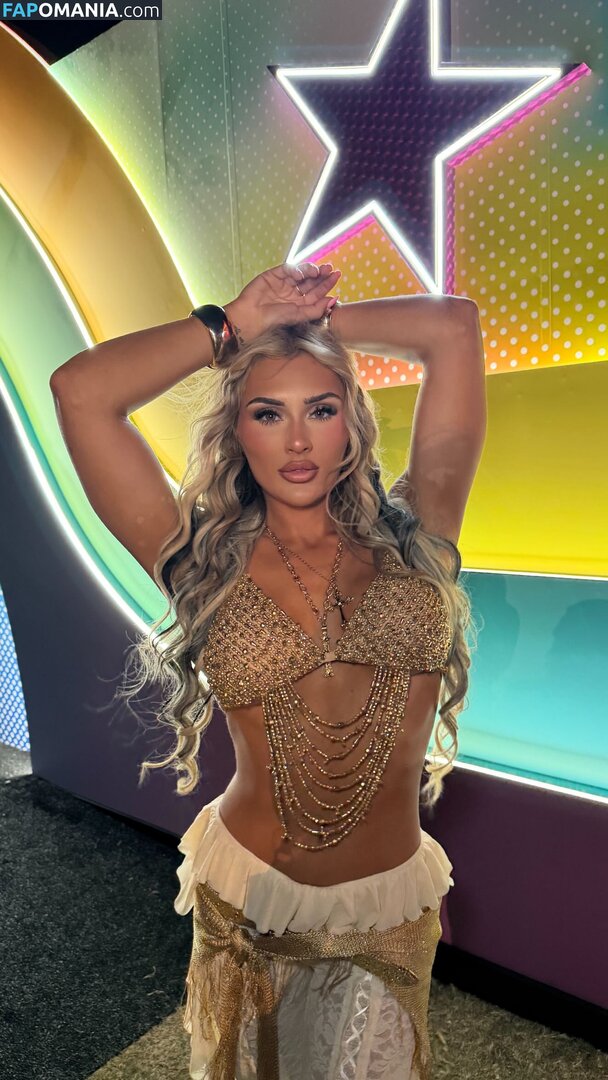 Tiffany Stratton / tiffanywwe / tiffstrattonwwe Naken OnlyFans  Läckta Foto #943