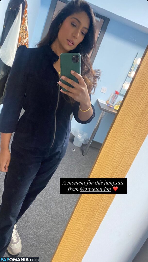 Tina Daheley / https: / tinadaheley Naken OnlyFans  Läckta Foto #4