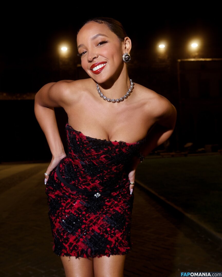 Tinashe / https: / nakikaching / tinashenow Naken OnlyFans  Läckta Foto #435