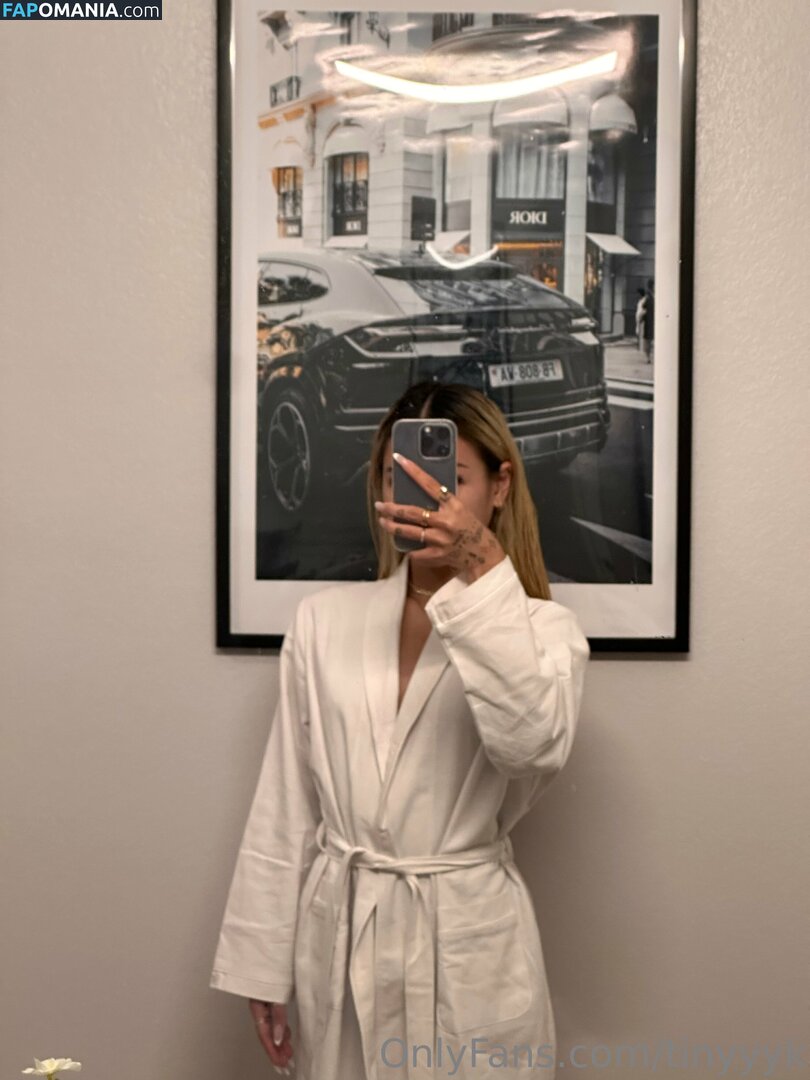 kayla.tran / kaylakipp / peachlingg / tinyyyk Naken OnlyFans  Läckta Foto #23