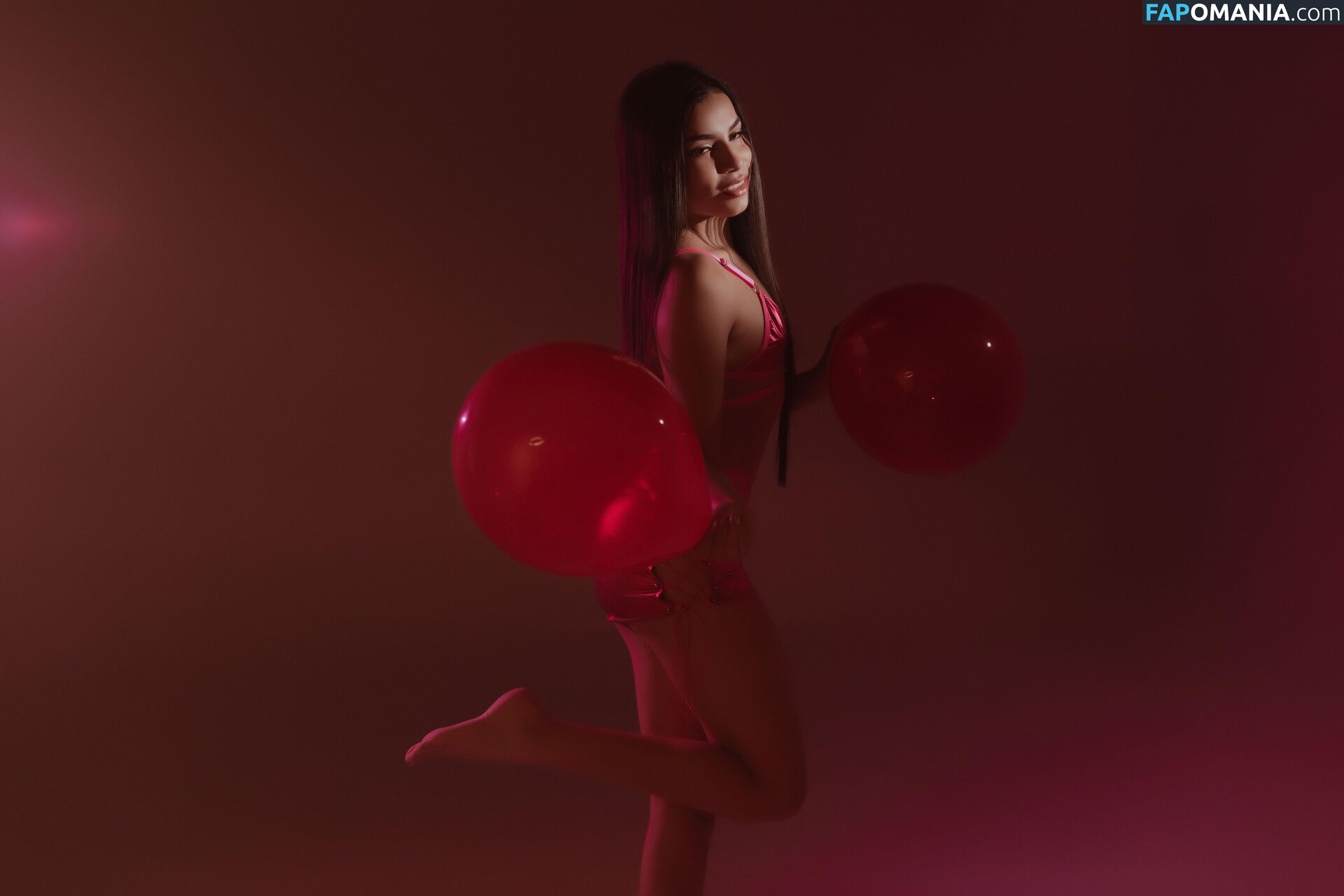 Tiphani Walker / tiffanywalkerny Naken OnlyFans  Läckta Foto #1