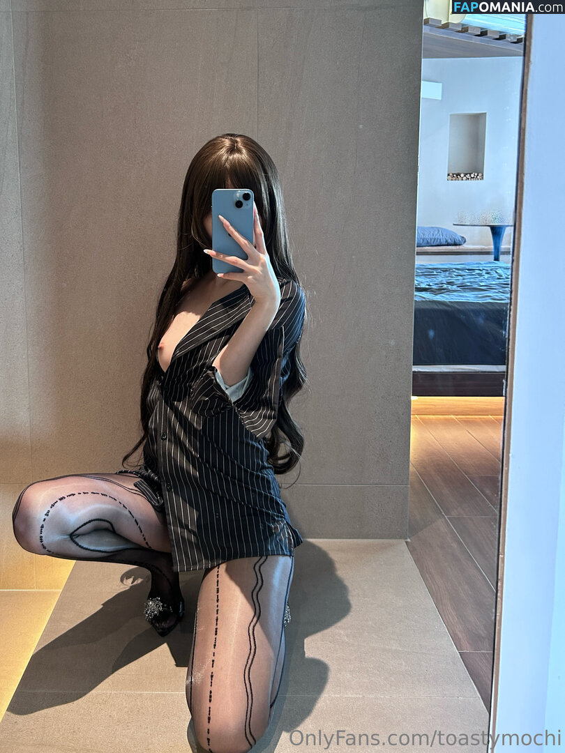 Toastymochi1 / https: / toastymochi Naken OnlyFans  Läckta Foto #3
