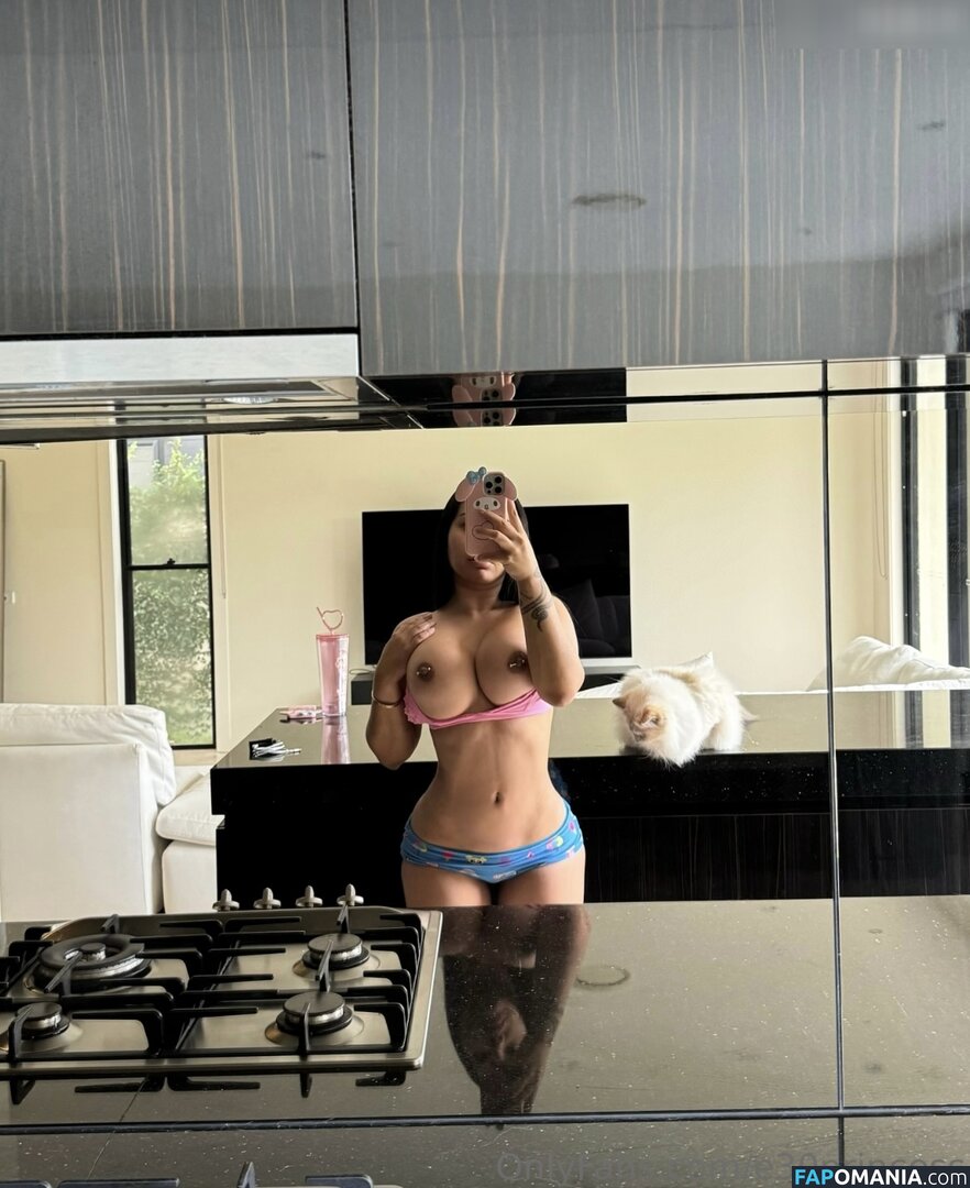 Tommi Ortega (e30Princess) / e30princess Naken OnlyFans  Läckta Foto #6
