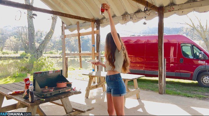 Tory Delury / ToryDeluryTravels / torydelury Naken OnlyFans  Läckta Foto #20