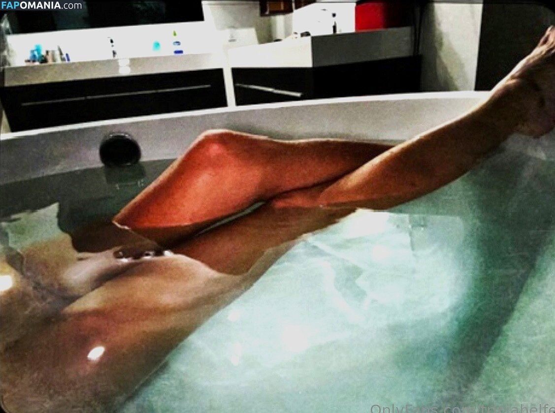 Cylon / Tricia Helfer / https: / officialtriciahelfer / triciahelfer Naken OnlyFans  Läckta Foto #189
